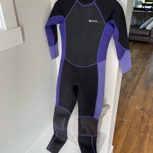 Black and Purple Youth Wetsuit